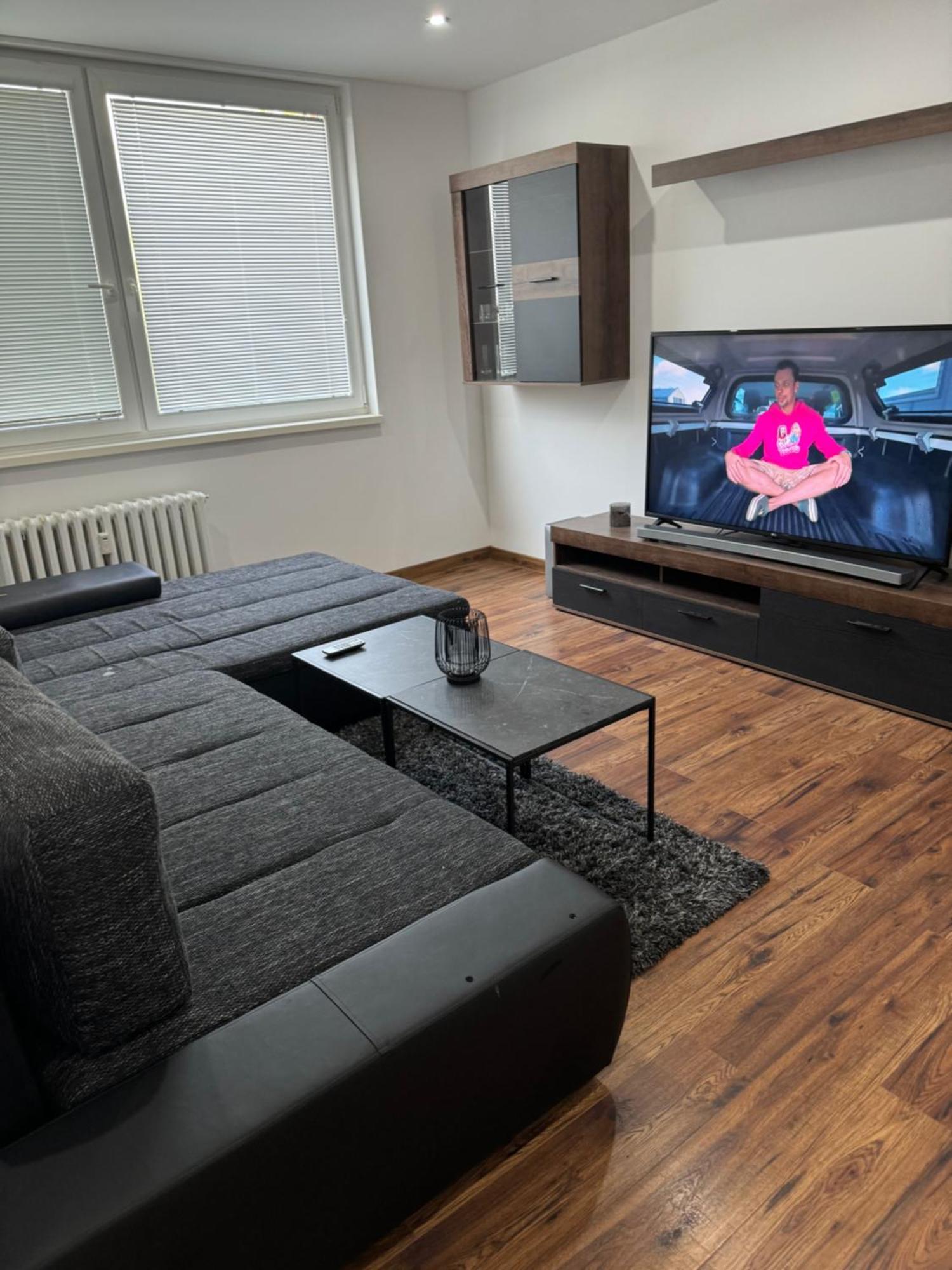 Peti Apartman Centrum Galanta Exteriér fotografie