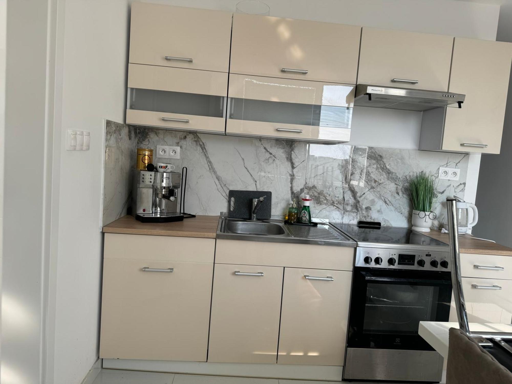 Peti Apartman Centrum Galanta Exteriér fotografie