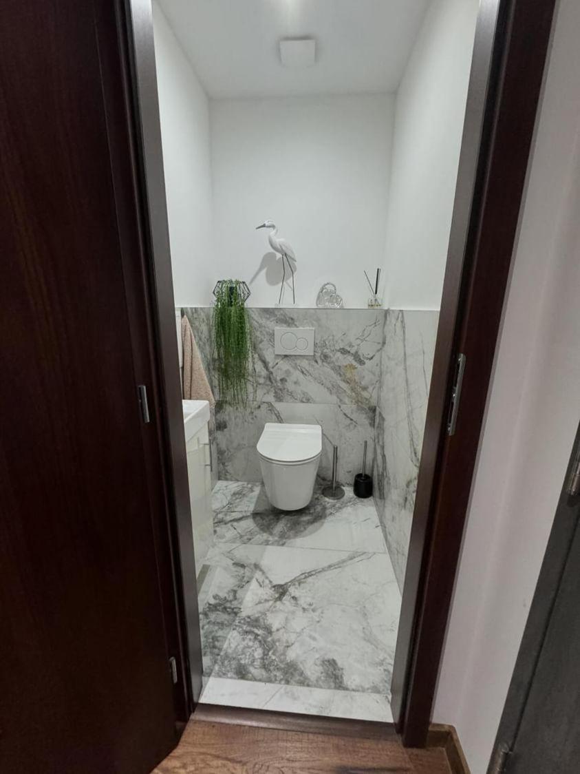 Peti Apartman Centrum Galanta Exteriér fotografie