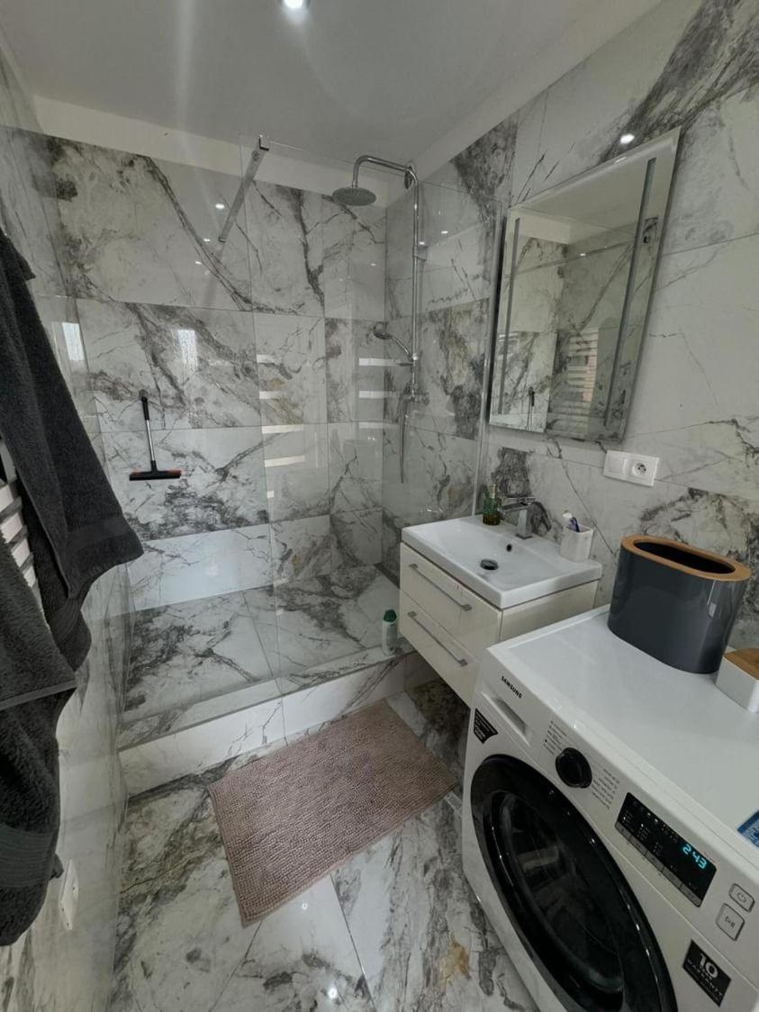 Peti Apartman Centrum Galanta Exteriér fotografie